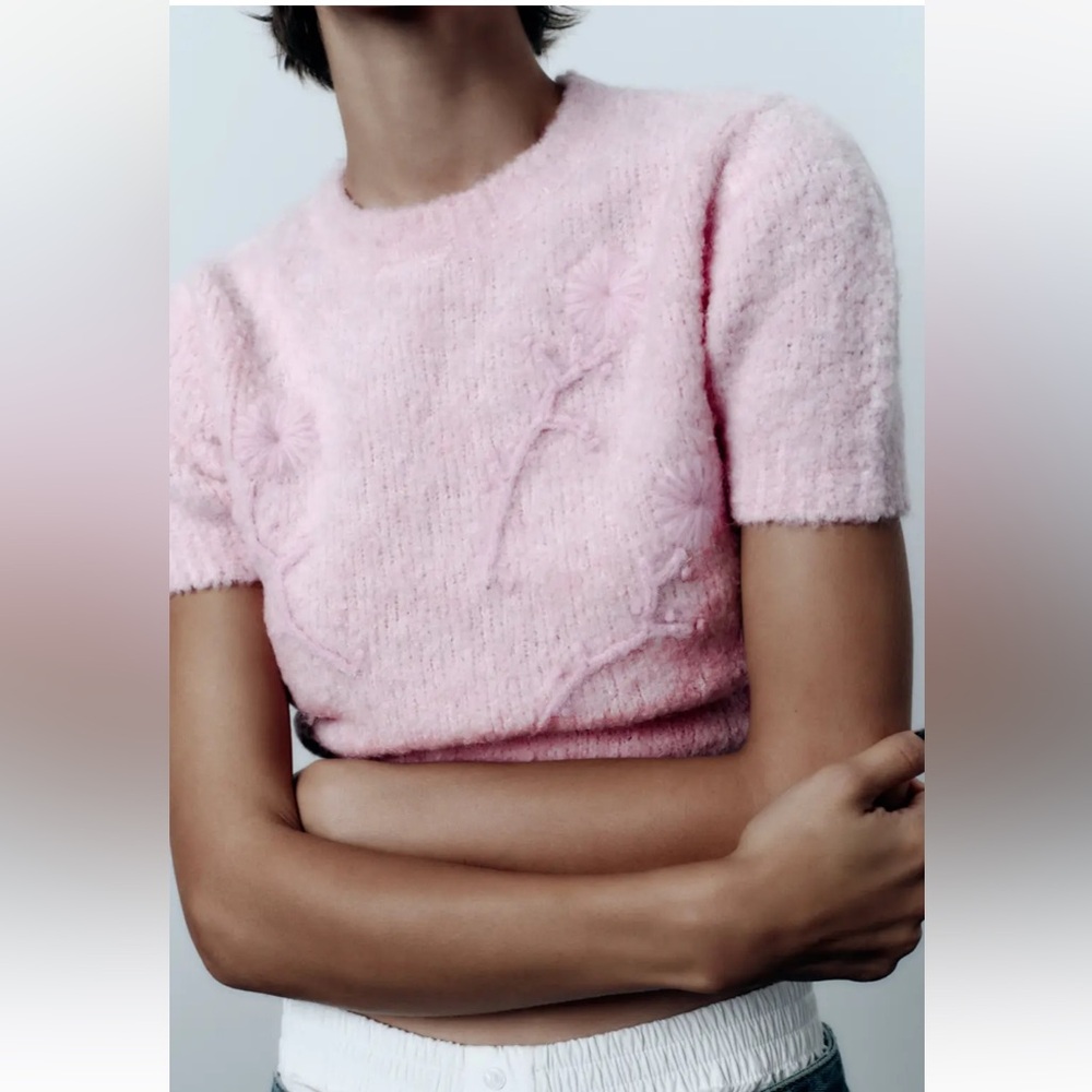 Zara pink flower sweater